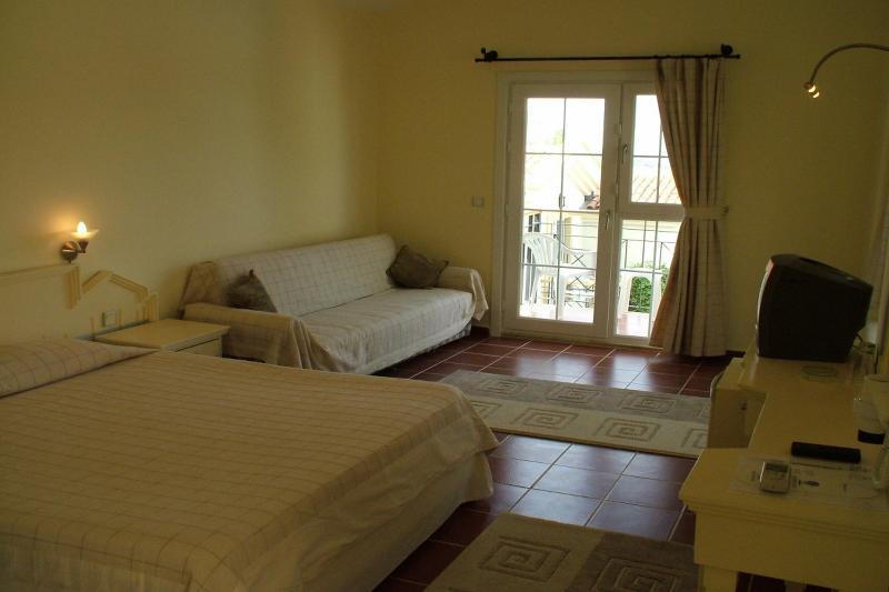 Artemisia Royal Park Club Hotel Oludeniz Exterior foto